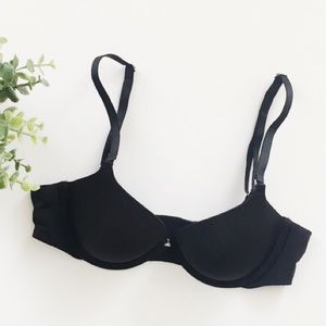 ARIE black Padded bra. New!!
